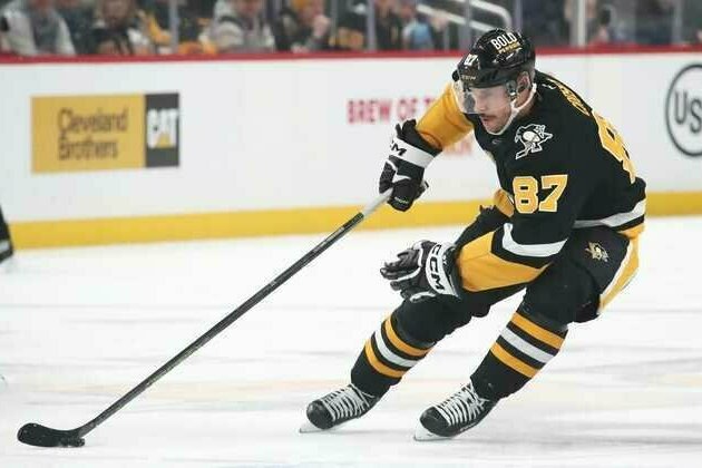 Canada's Sidney Crosby (arm) to play in 4 Nations Face-Off opener