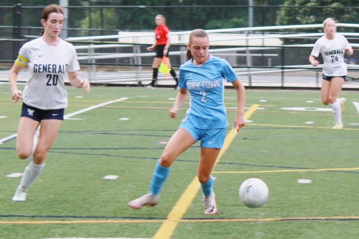 Yorktown girls fall in Class 6 state-tournament soccer semifinal