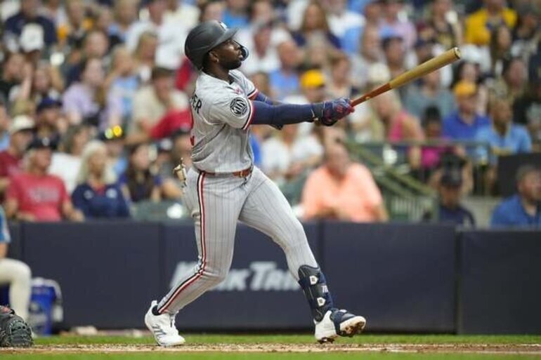 Twins' Kaelen Culpepper homers in big-league debut