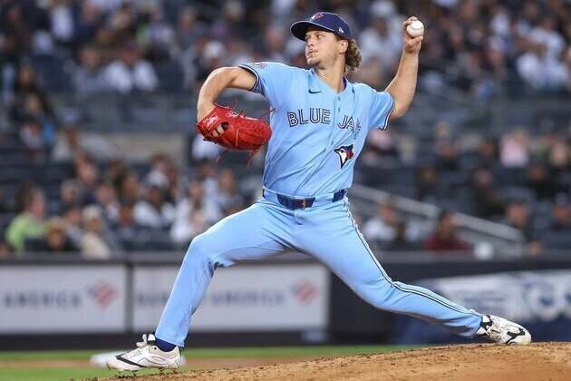 Blue Jays shut out rival Yankees to even up series