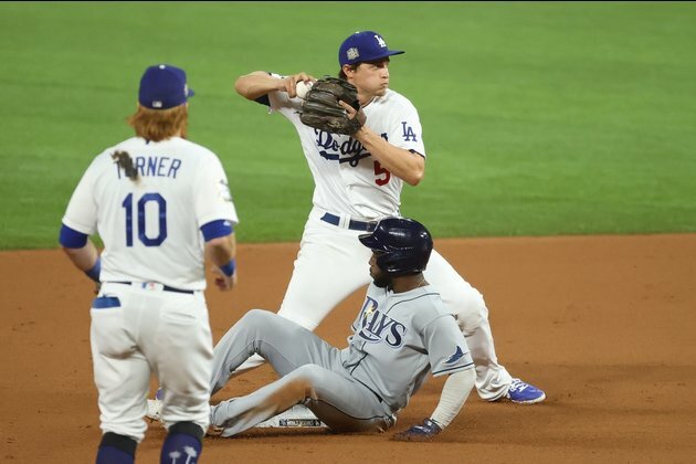 Snell shuts down Dodgers as Rays even World Series