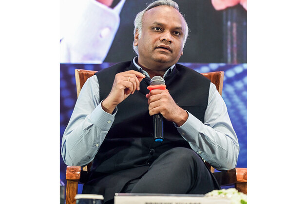 Citizens will feel insecure if threats go unchecked: Former Bengaluru Commissioner Bhaskar Rao questions Priyank Kharge over handling of death threats