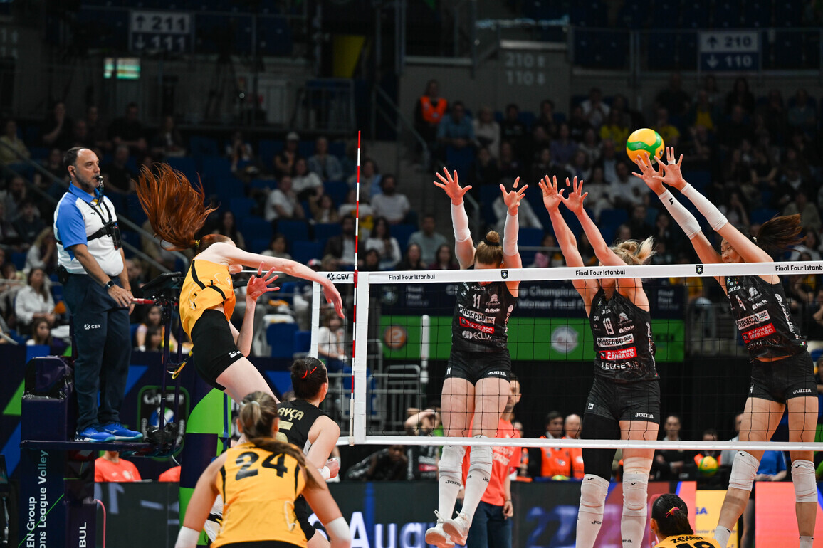 (SP)TRKIYE-ISTANBUL-VOLLEYBALL-CEV CHAMPIONS LEAGUE-WOMEN-SEMIFINAL