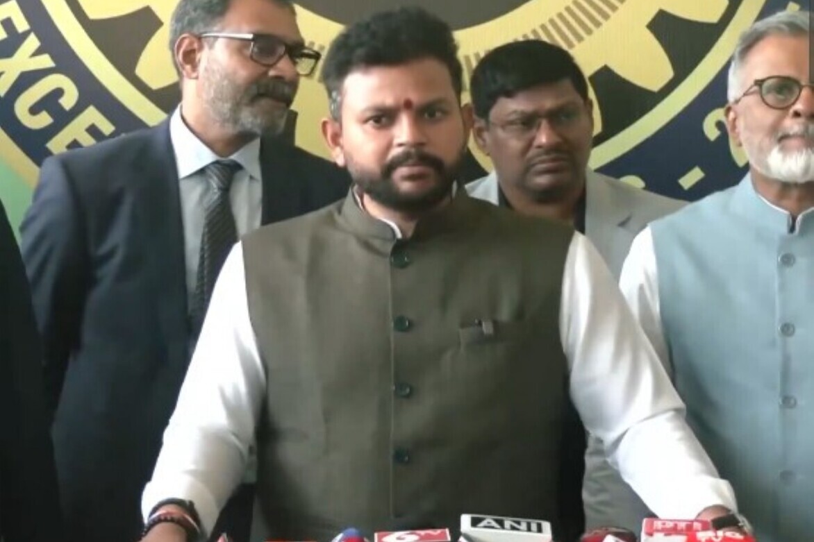 "Impact might be visible from April 1": Civil Aviation Minister on ATF prices