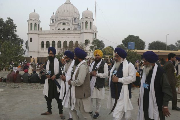 Indian Sikhs Visit Shrine In Pakistan In Rare Case Of Cooperation