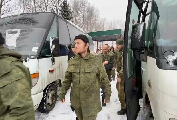 Dozens of Russian soldiers return from Ukrainian captivity Moscow