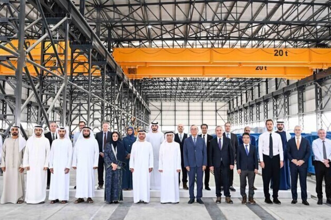 Al Tayer chairs Dubai Metro Blue Line Forum meeting