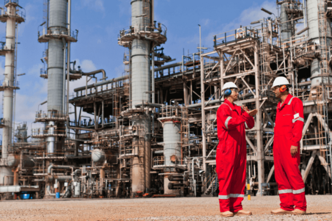 War in Iran jolts global supply chains beyond oil markets