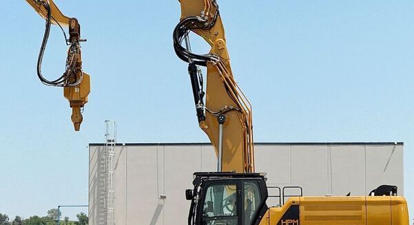 The driverless Develon DX225LC-7X excavator  