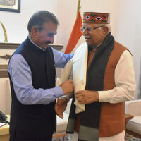 HP CM meets Union Minister Manohar Lal Khattar; seeks special relaxation for hill states