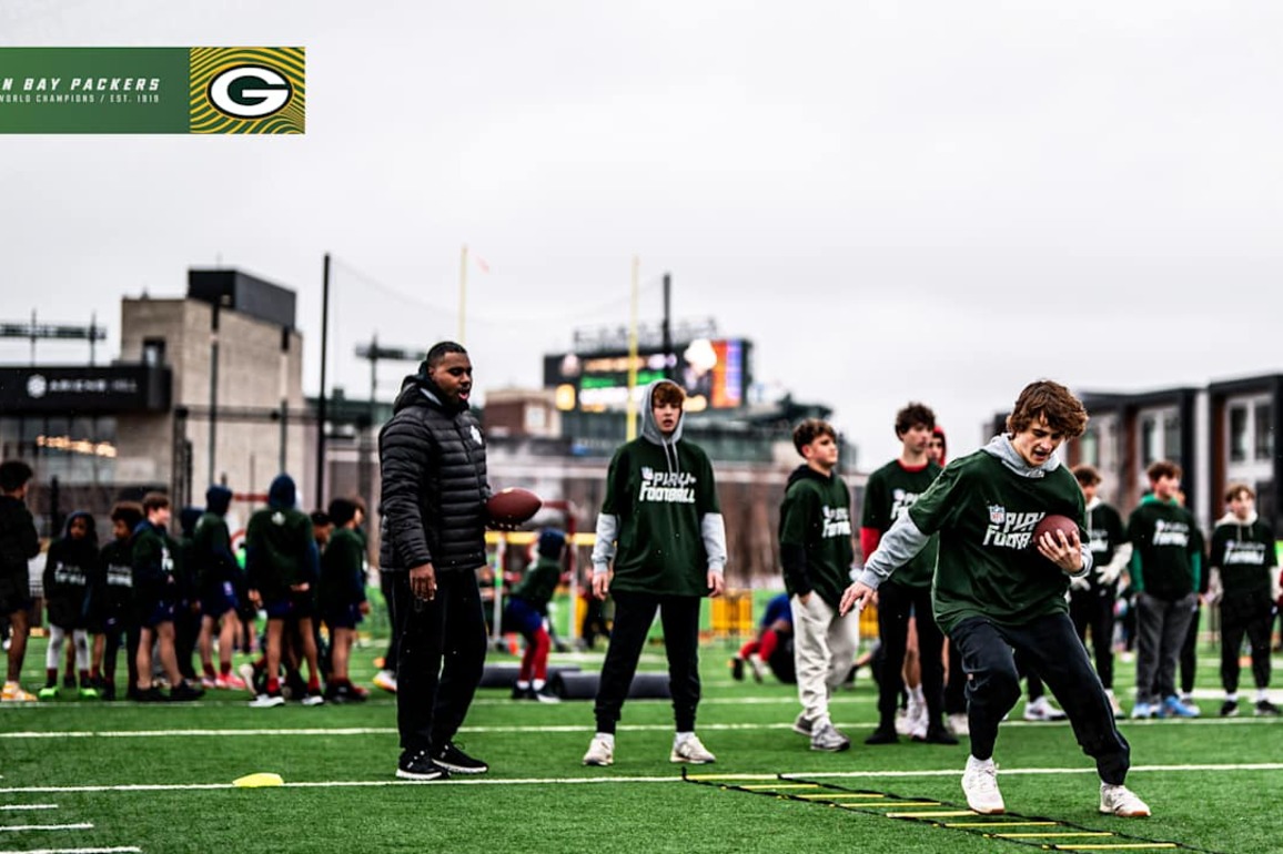 Packers, USA Football award spring grants to youth football leagues