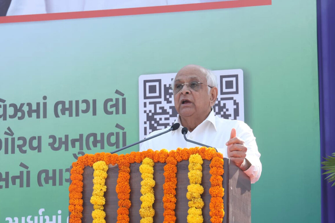 CM Bhupendra Patel leads Gujarat in grand celebration of 150 years of 'Vande Mataram'