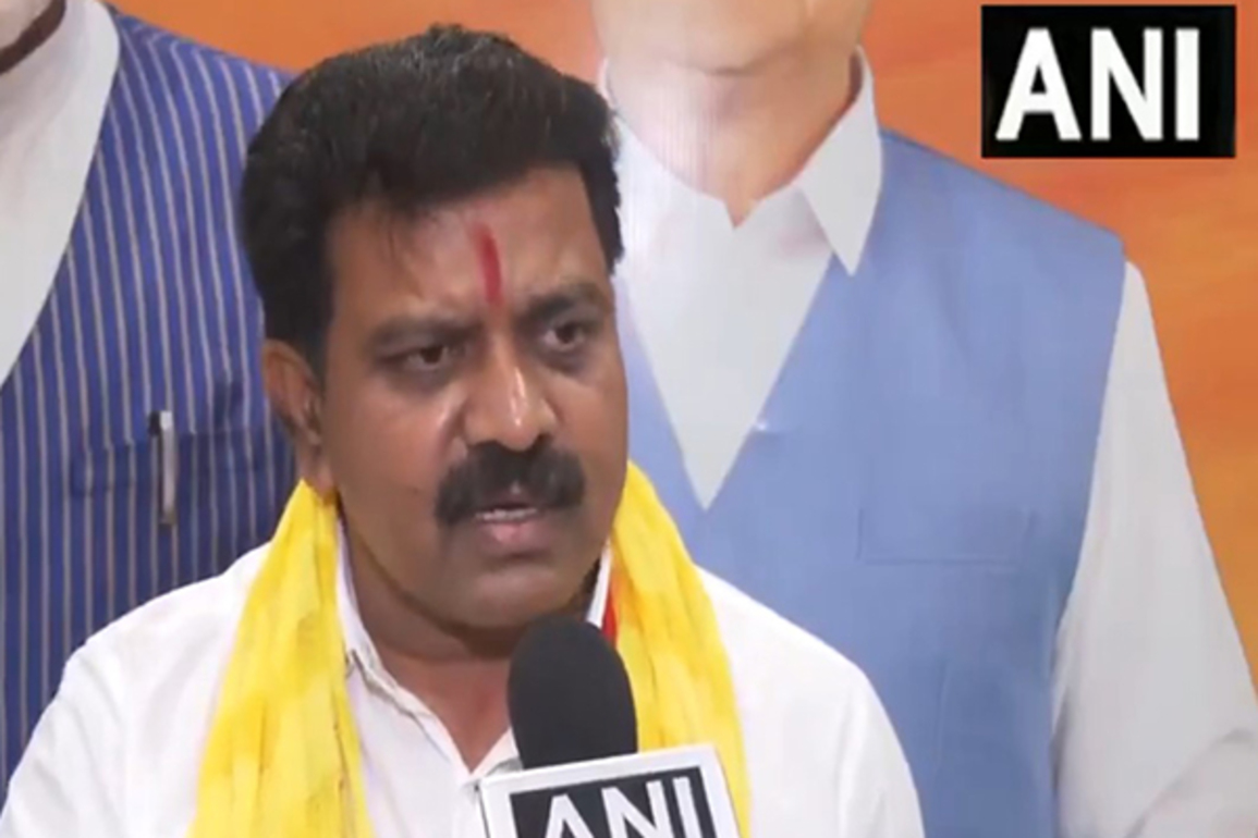"Rahul Gandhi should apologise": Chhattisgarh Deputy CM on 'derogatory' remarks against PM Modi at INDIA bloc event in Bihar