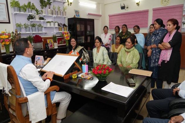 Uttarakhand: CM Dhami meets Anganwadi Workers at Secretariat