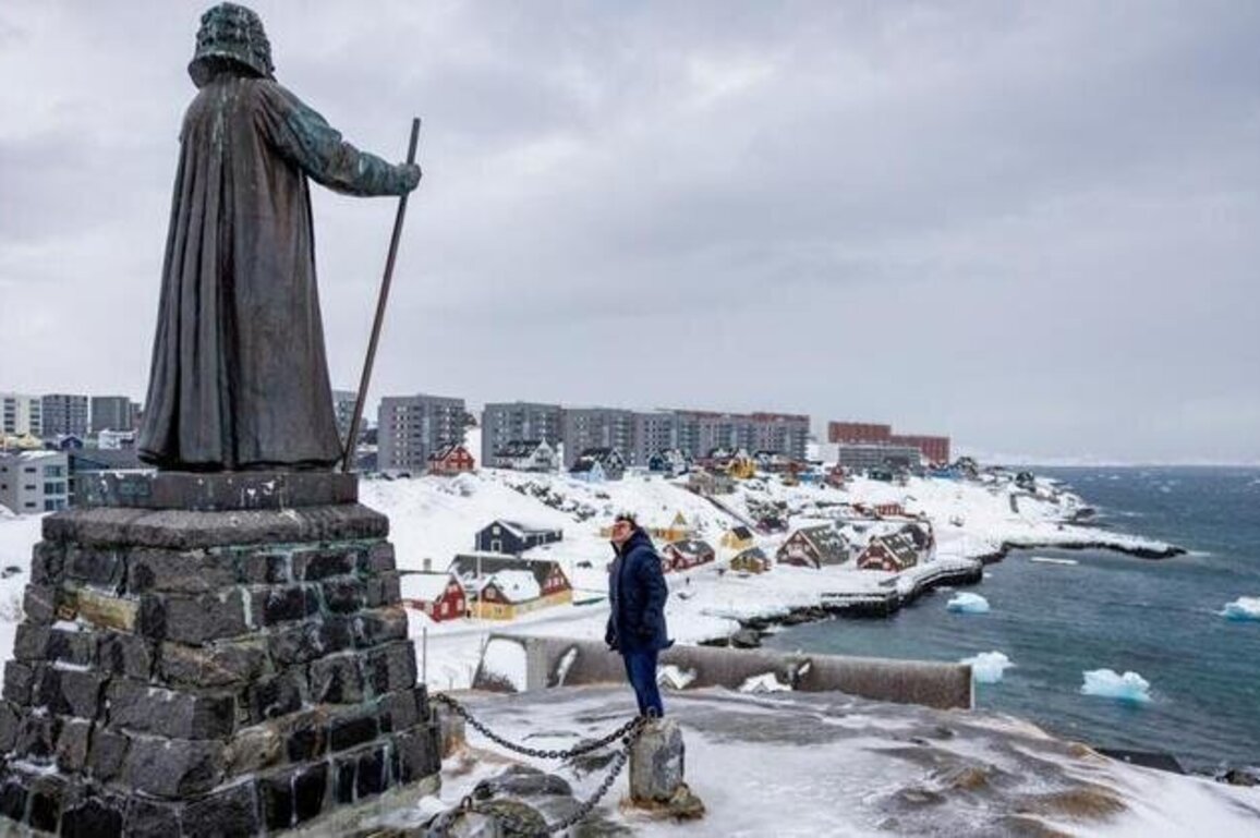 US lawmakers to visit Denmark as Trump renews threats over Greenland