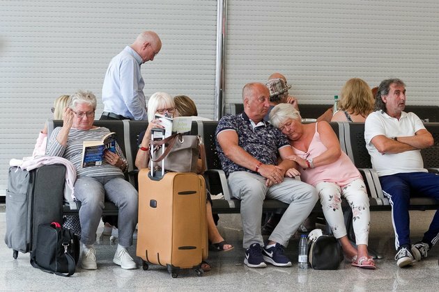 How hedge funds profit when big companies like Thomas Cook fail