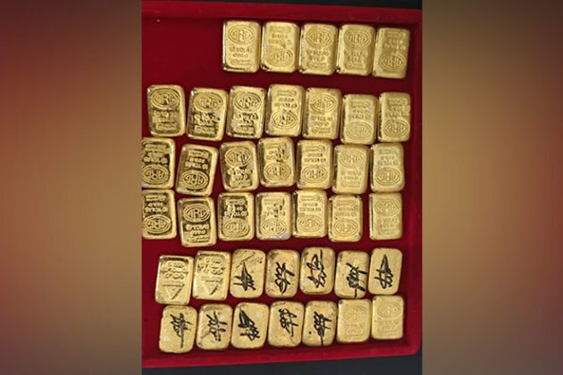 West Bengal: BSF foils smuggling attempt, seizes 40 gold biscuits worth Rs 2.78 cr