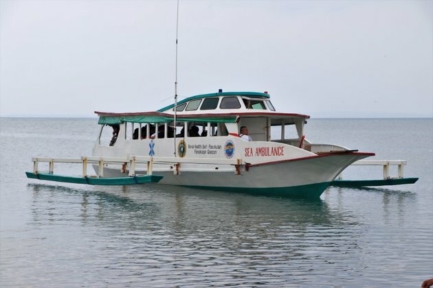 Panukulan town in Quezon province gets sea ambulance from DOH 4A