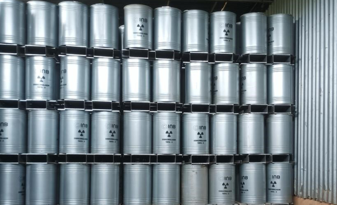 Tambores de Torta II armazenados pela INB/Divulgação