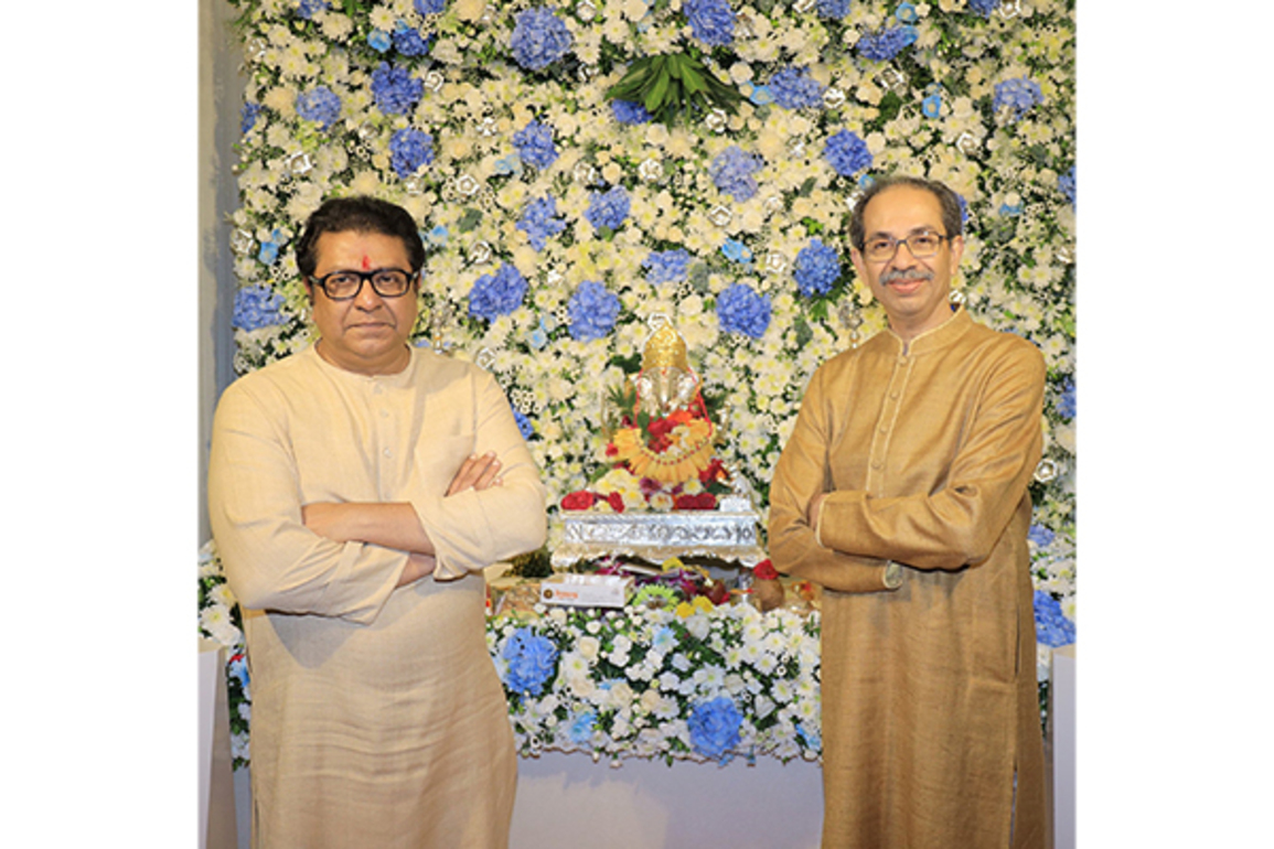 Uddhav meets Raj Thackeray on Ganesh Chaturthi amid alliance buzz