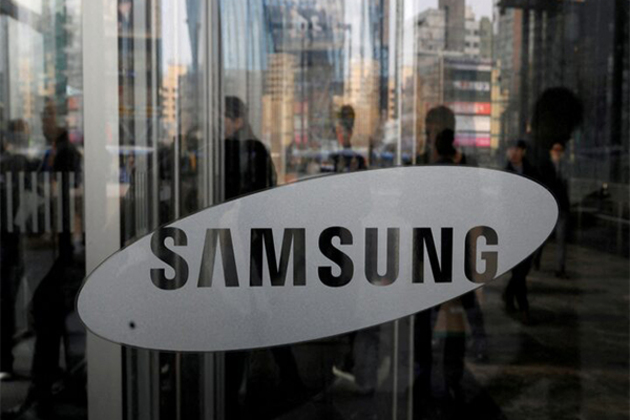 Samsung Electronics shares gain on Apple chip deal