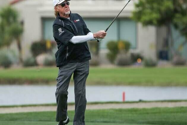 Miguel Angel Jimenez, Steven Alker share lead in Calgary