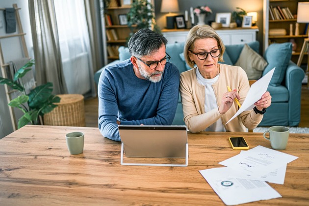 Here&#39;s why retirees shouldn&#39;t fully ditch stocks