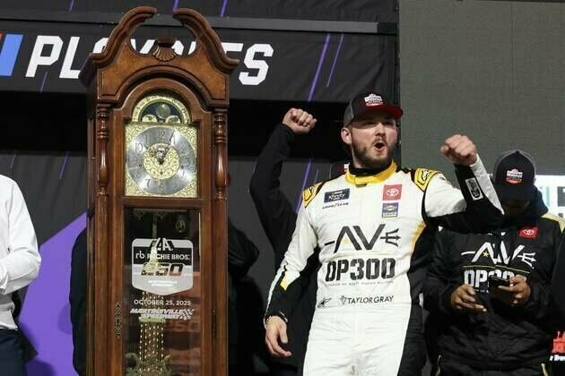 Taylor Gray nabs first Xfinity win at Martinsville