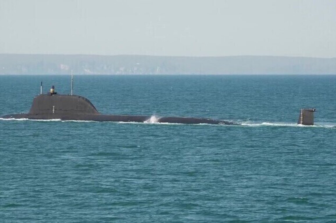 Russian nuclear sub conducts missile test 