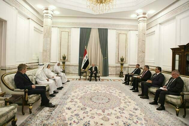 Iraqi President receives Arab Balloon Team