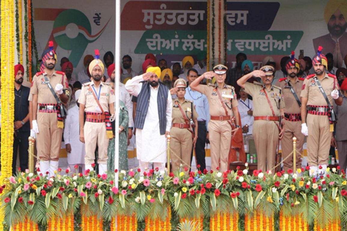 Punjab is first state to provide financial aid of Rs 1 crore to families of fallen soldiers: CM Bhagwant Mann on Independence Day