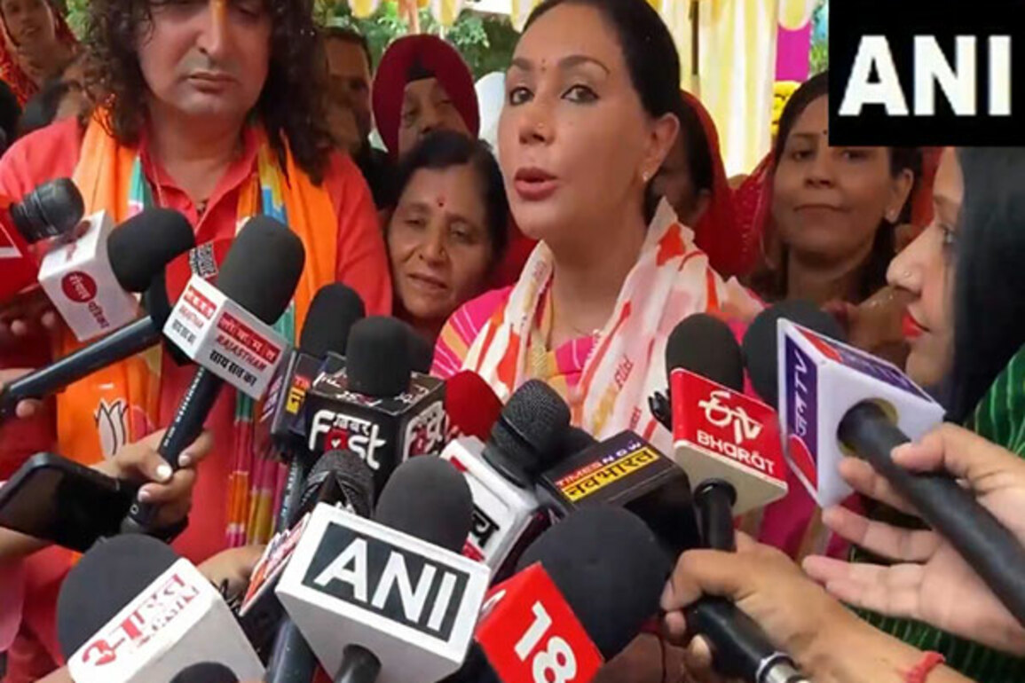 Rajasthan: Dy Chief Minister Diya Kumari participates in tree plantation drive at Teej Fair