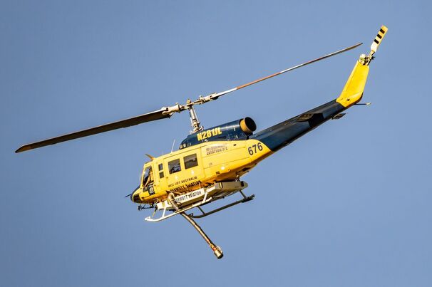 A WA farmer has died while fighting a bushfire in his local community. 