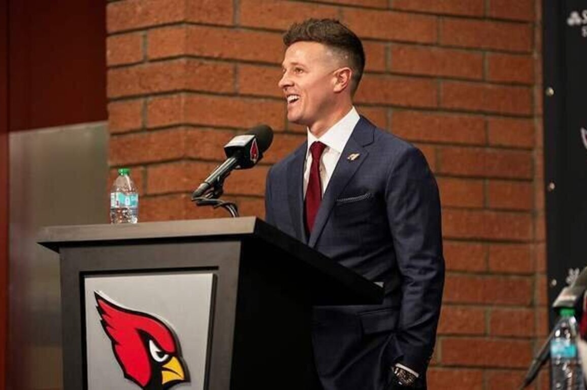Mike LaFleur 'Felt Right' In Taking Cardinals' Coaching Job