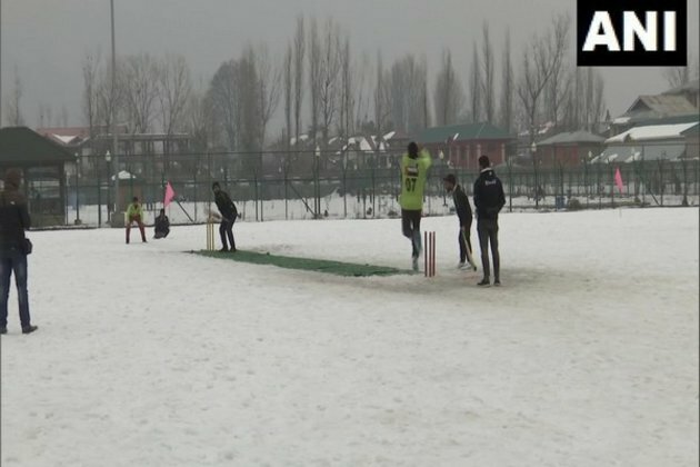 PM Modi calls Winter Games, snow cricket in Kashmir "an extension of Khelo India movement"