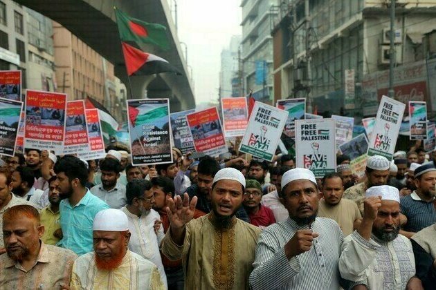 Bangladeshs top court lifts ban on largest Muslim party