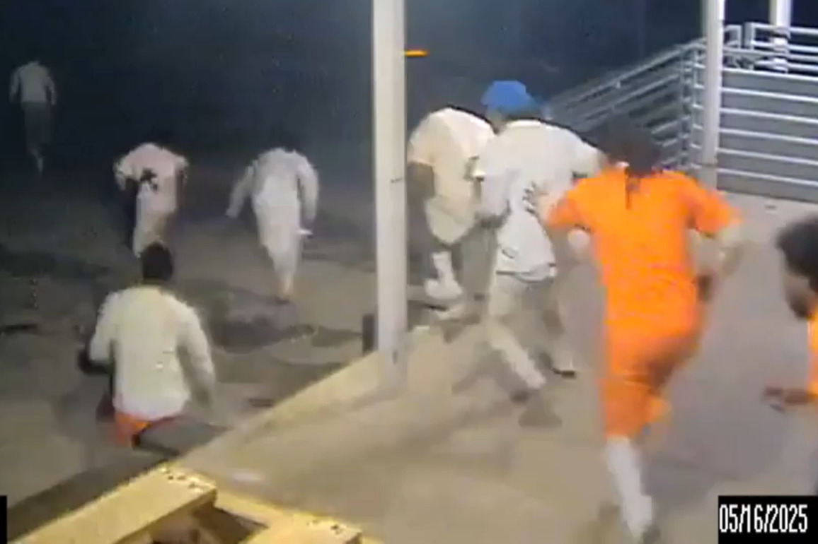 7 inmates on the run after New Orleans jail escape blamed on defective locks