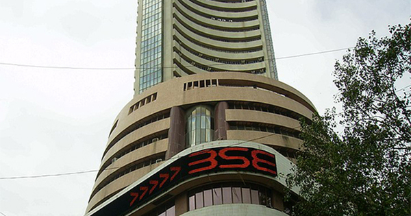 Bond market volatility drags stocks ; Nifty falls 0 . 36 %, Sensex down 0 . 47 % at opening