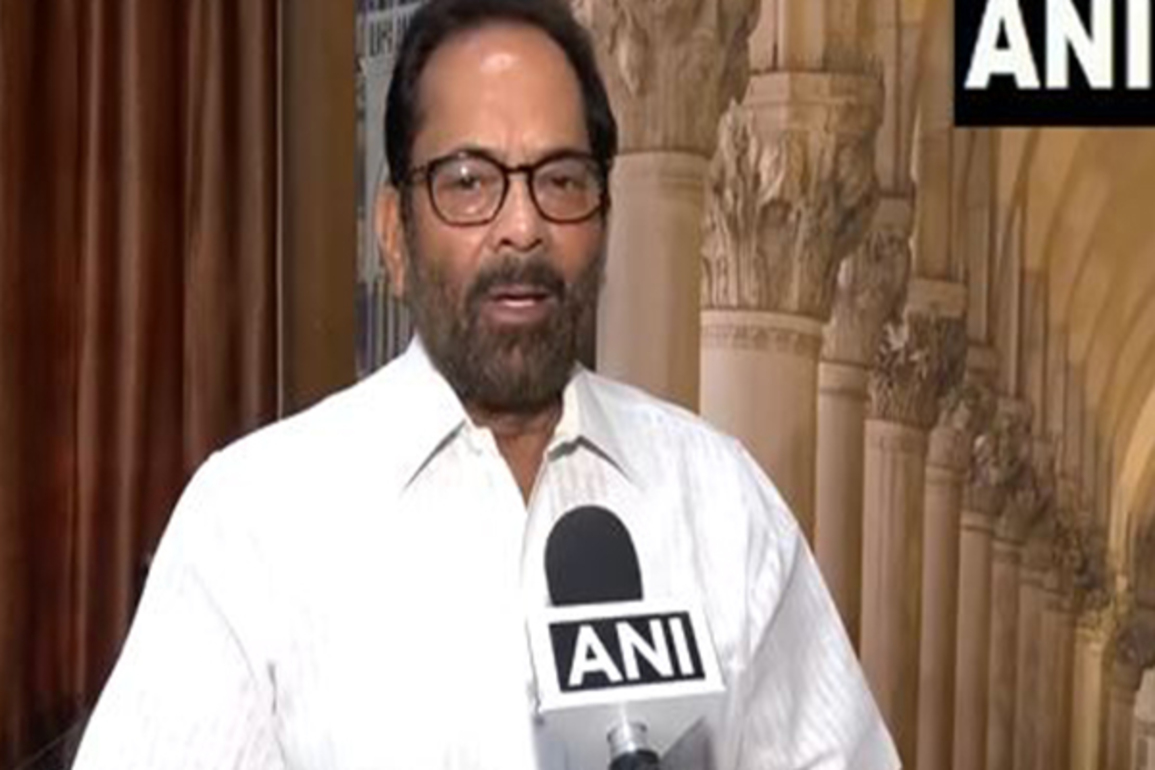 "Unfortunate, this govt seems to be held hostage..." BJP's Mukhtar Abbas Naqvi slams TMC govt on Murshidabad violence