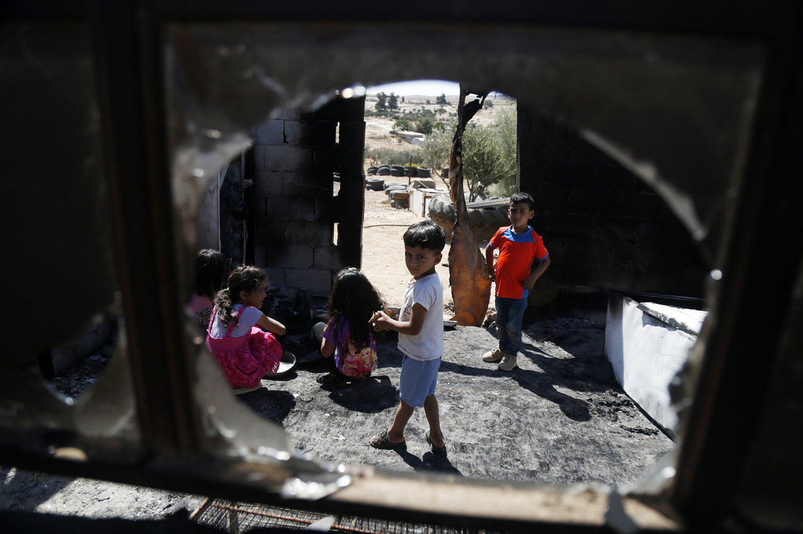 MIDEAST-HEBRON-ISRAELI SETTLERS-DAMAGED HOUSE