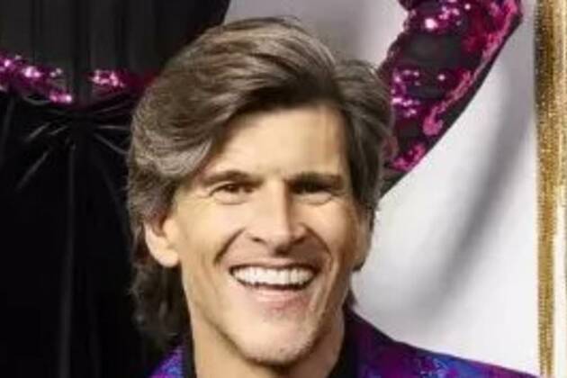 The shock reason Dancing With The Stars contestant Osher Gnsberg wore the same outfit on two shows