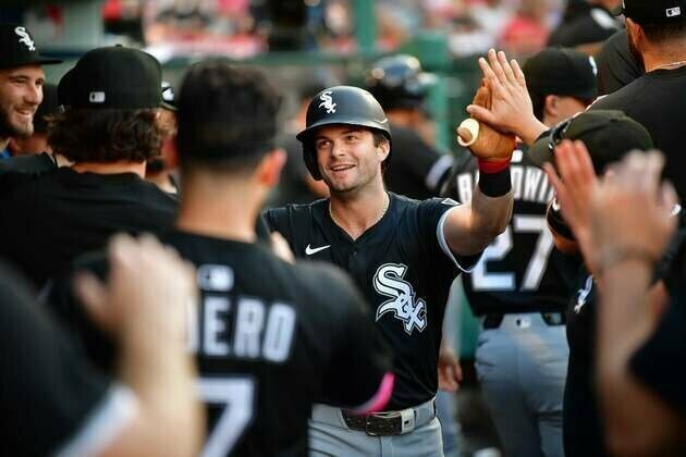 Against Angels, surprising White Sox on verge of another series win