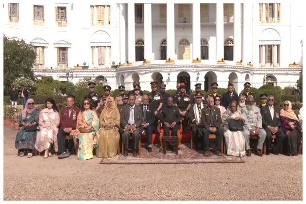 West Bengal Governor CV Ananda Bose meets Mukti Jodhas ahead of Vijay Diwas in Kolkata