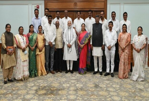 PM Modi meets district panchayat members from Gujarat, discusses rural development issues