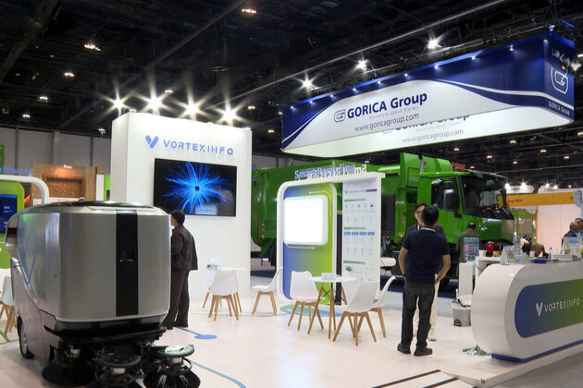 China's VORTEXINFO showcases autonomous street-cleaning robot at ADSW