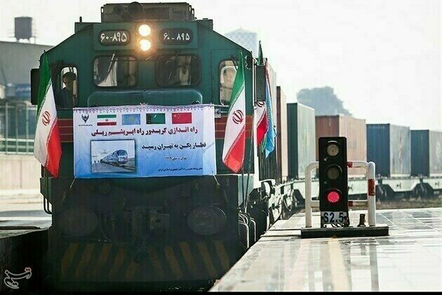 Freight Route Gets Rolling As Chinese Train Unloads in Irans Dry Port