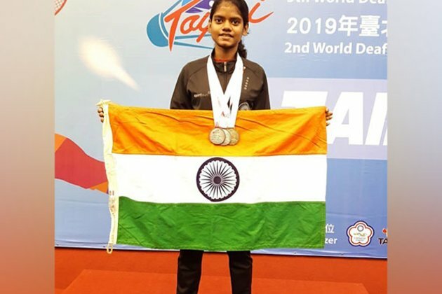 Deaflympian Jerlin Anika considers shuttler PV Sindhu her idol
