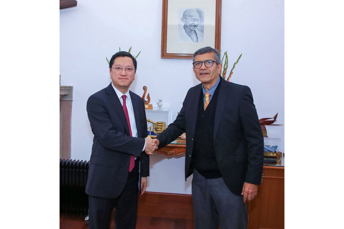 Defence Secy holds talks with Vietnam Envoy on defence cooperation initiatives