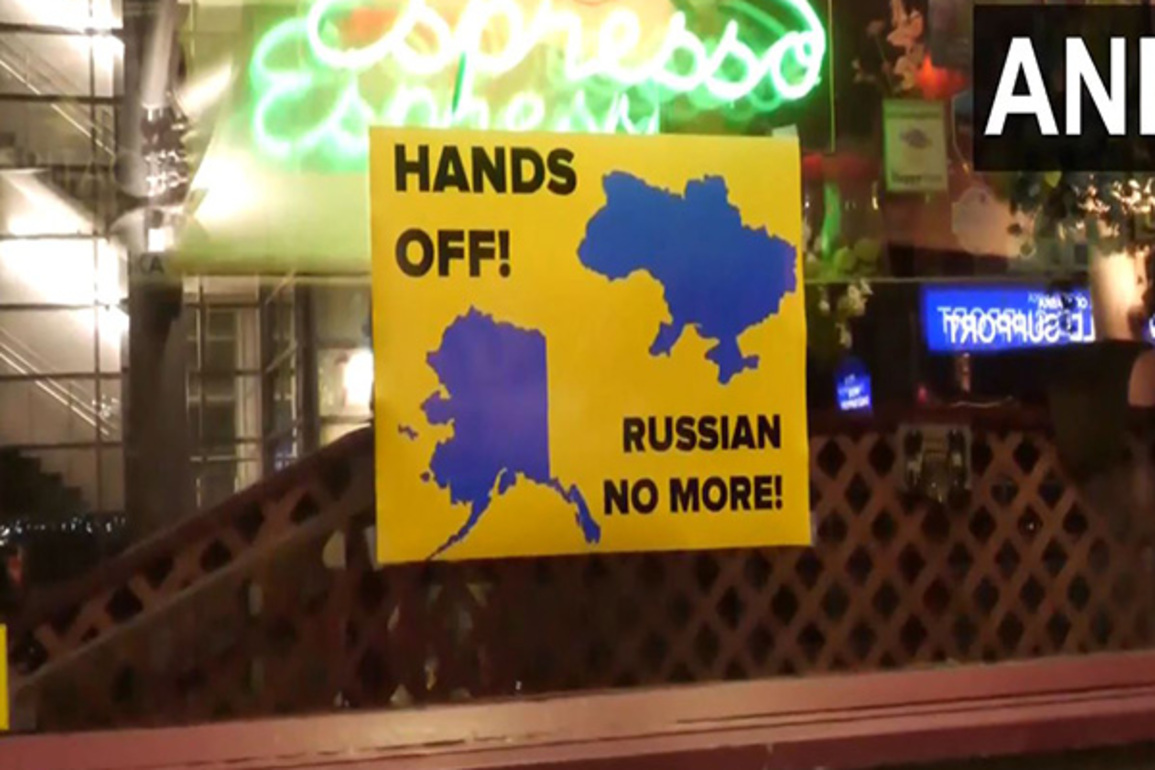 "Hands off! Russia no more" posters seen in Anchorage before Trump-Putin Alaska summit