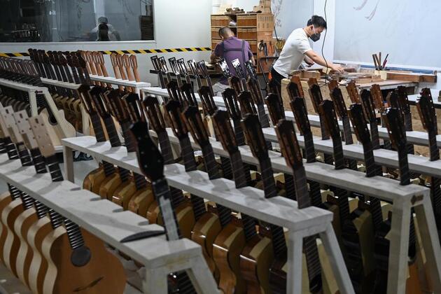 China strengthens position in musical instrument industry